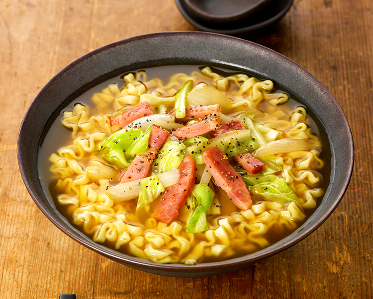 ペッパーベーコンのカレーうどん