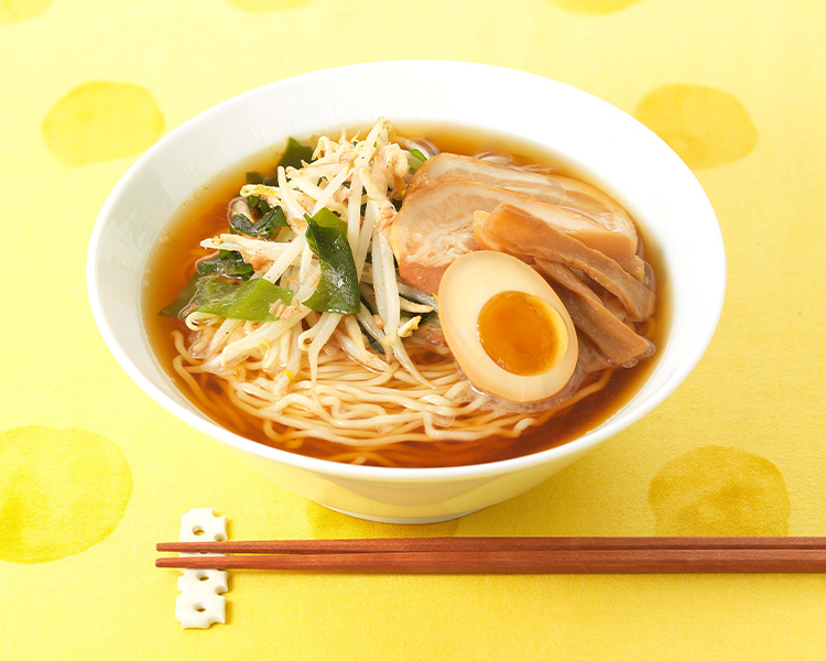 わかめともやしの醤油ラーメン