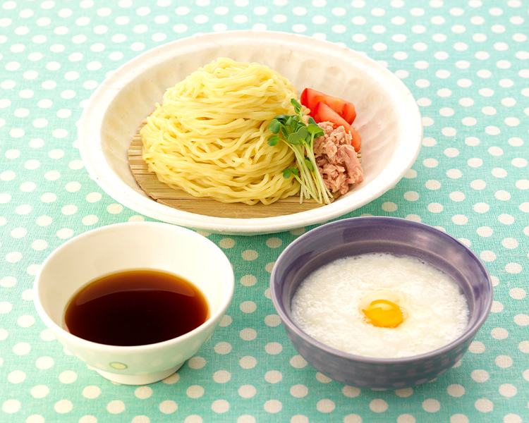 とろろざるラーメン